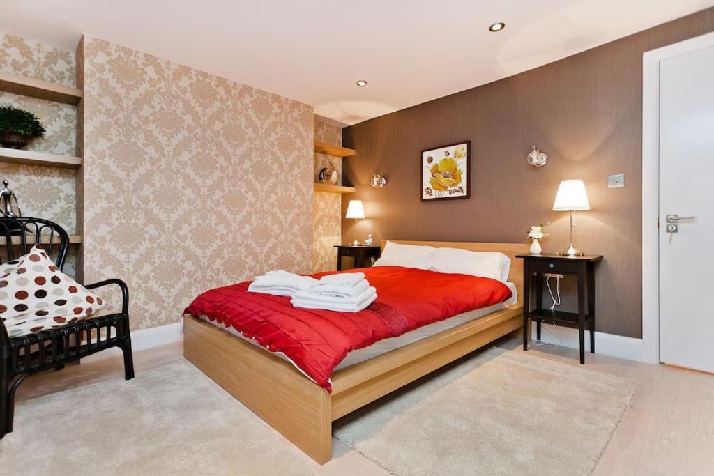 Whole House In Central Camden Town ロンドン エクステリア 写真